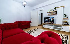 Lighthouse Central Apt With Unique Views Of The Fortress, Free Parking, 5 Min By Car From The Old Town